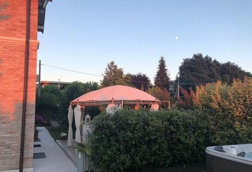 Aamiaismajoitus (B&B) R&b Il Melograno