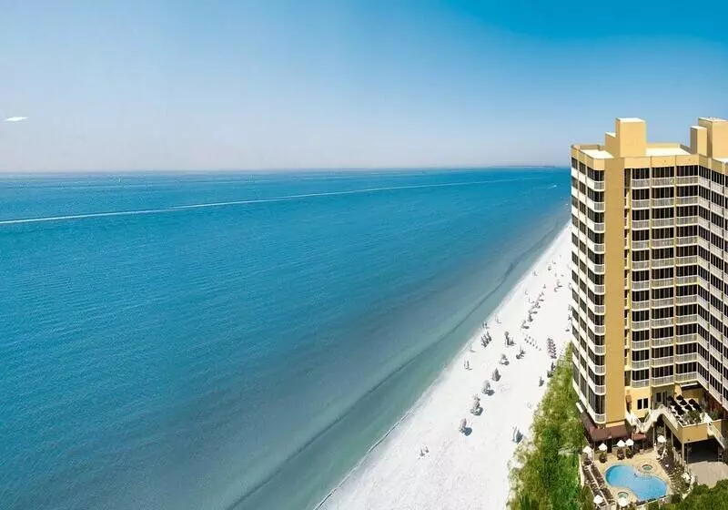 Diamond Head Beach Resort