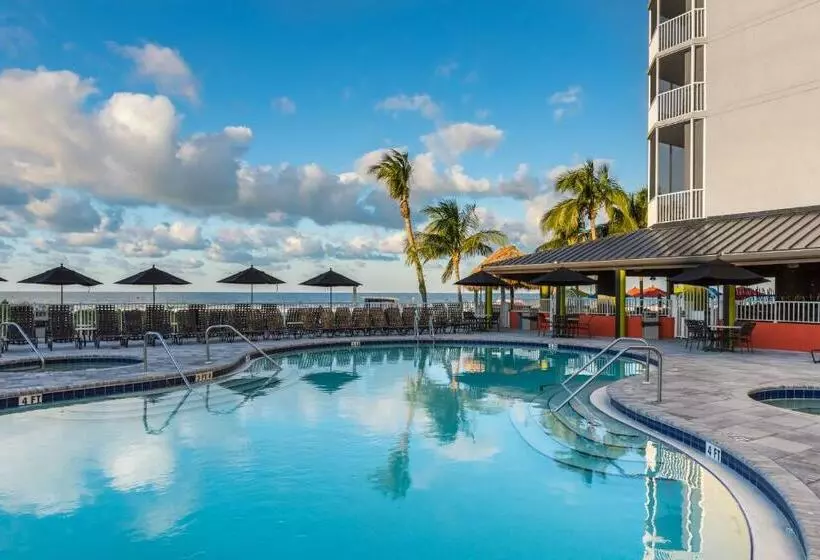 Diamond Head Beach Resort