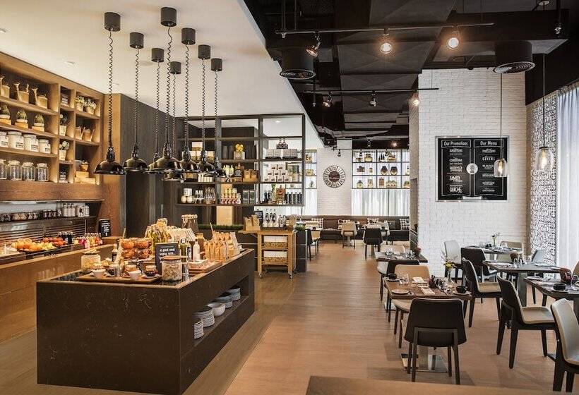 Hotel Al Maha Arjaan By Rotana