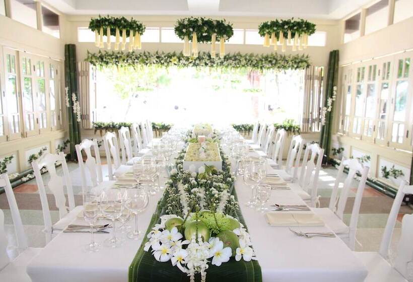 Hotel Aonang Villa Resort I Beach Front