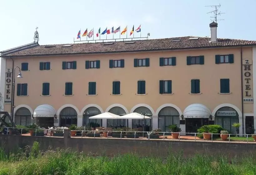 酒店 Bentivoglio Residenza D'epoca