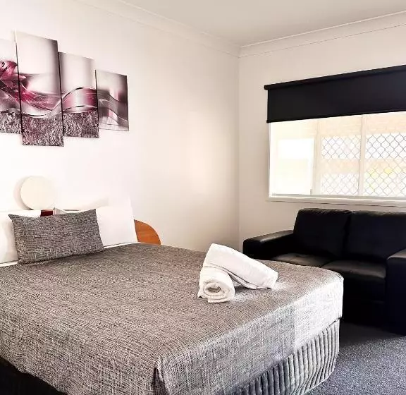 בית מלון כפרי Boulevard Lodge Bundaberg