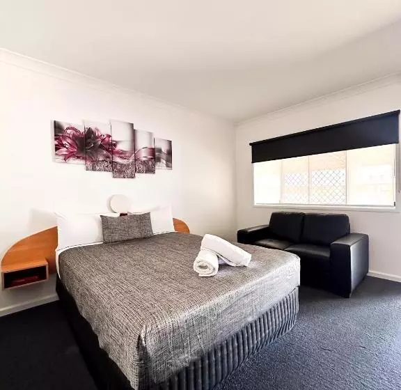 בית מלון כפרי Boulevard Lodge Bundaberg