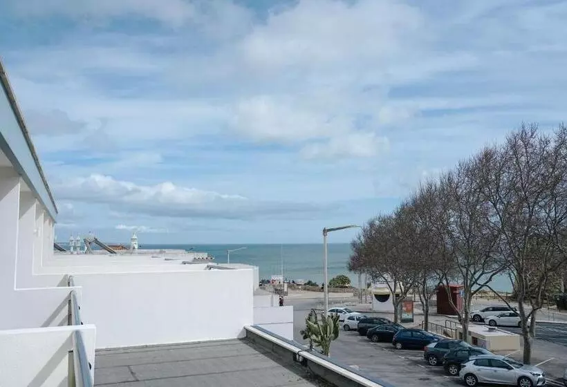 فندق Carvi Beach