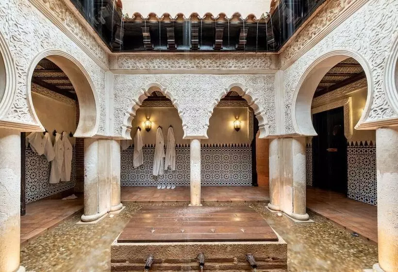 هتل Castilla Termal Olmedo