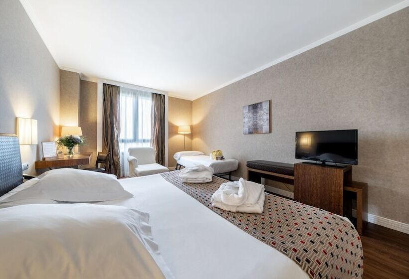 هتل Castilla Termal Olmedo