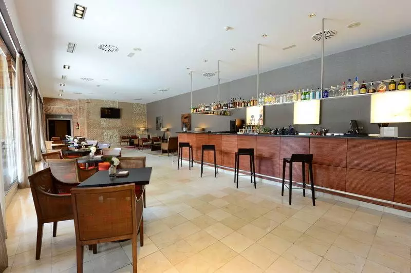 هتل Castilla Termal Olmedo