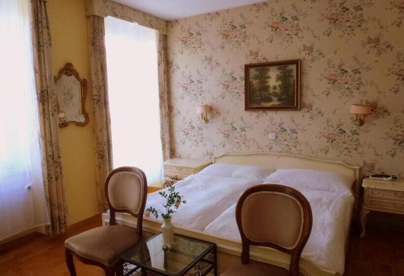 בית מלון כפרי Centralcontinental