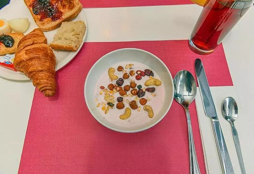 فندق Des Alpes Bulle Center