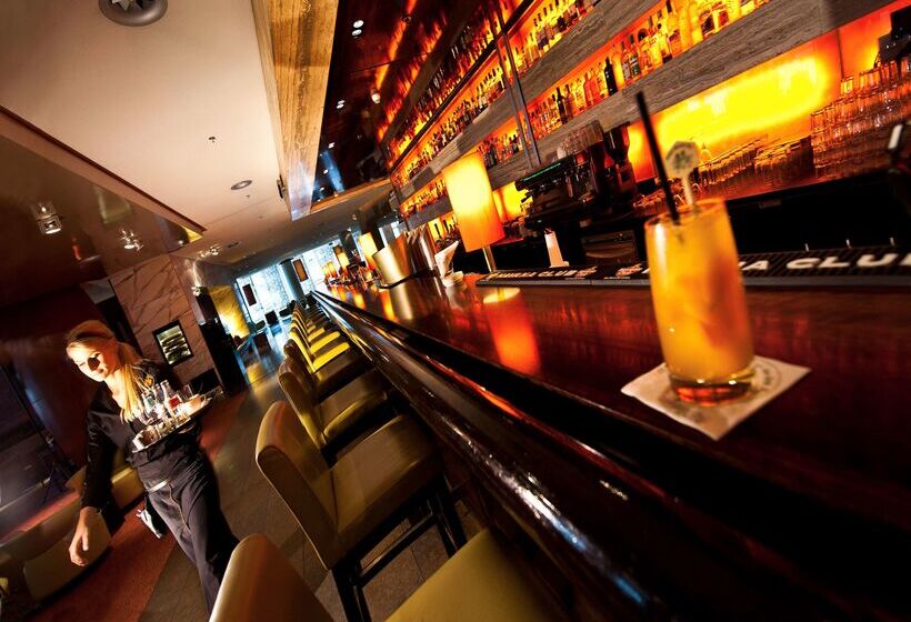 Dorint Hotel Am Heumarkt Köln