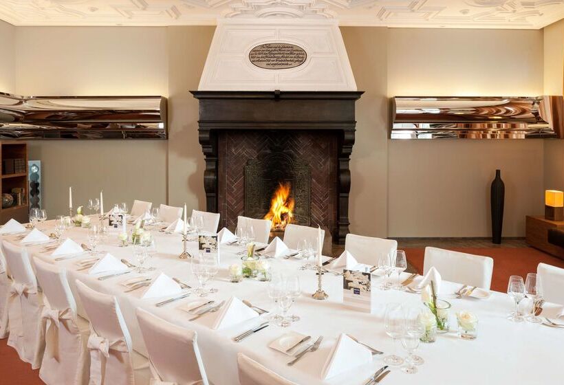 Dorint Hotel Am Heumarkt Köln