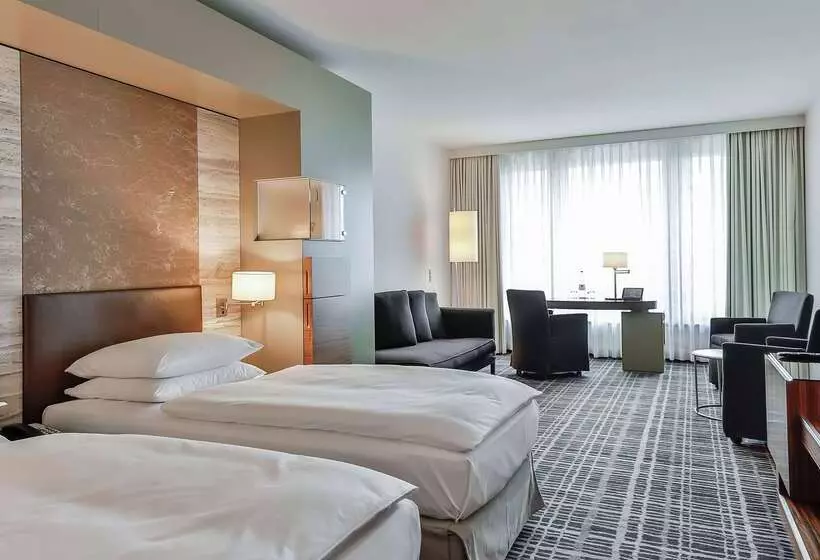 Dorint Hotel Am Heumarkt Köln