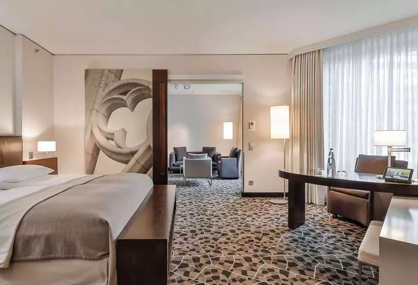 Dorint Hotel Am Heumarkt Köln