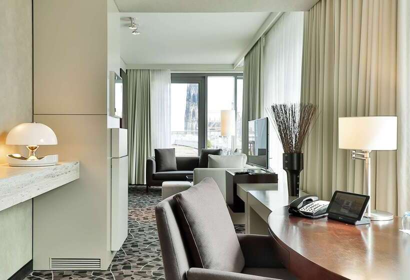 Dorint Hotel Am Heumarkt Köln