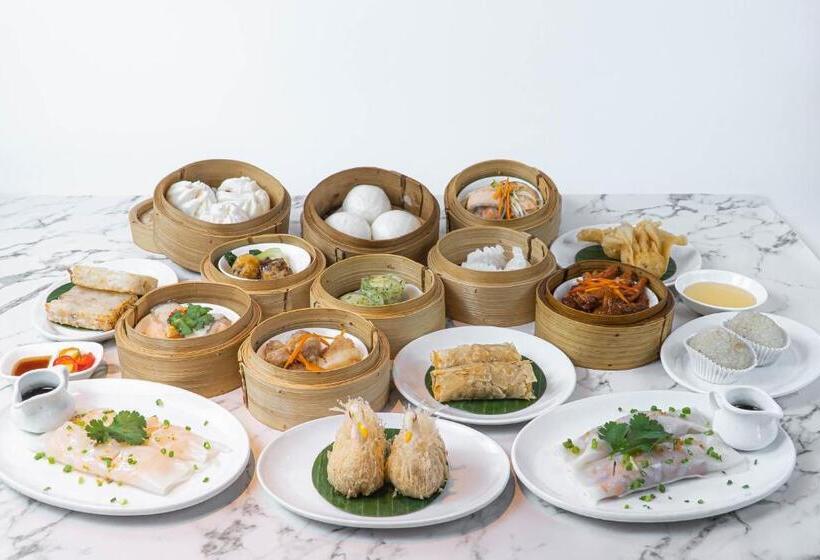 هتل Emporium Suites By Chatrium