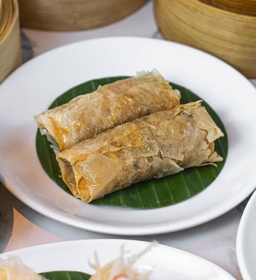 هتل Emporium Suites By Chatrium