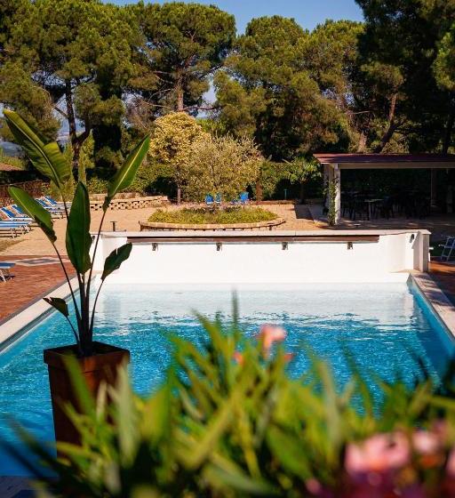 酒店 Fortuna Resort