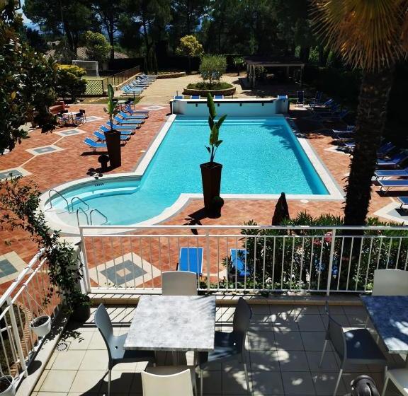 酒店 Fortuna Resort