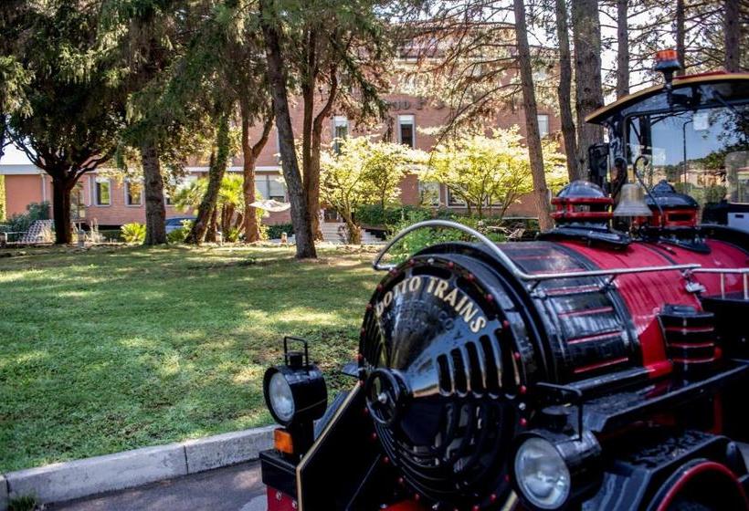 酒店 Fortuna Resort