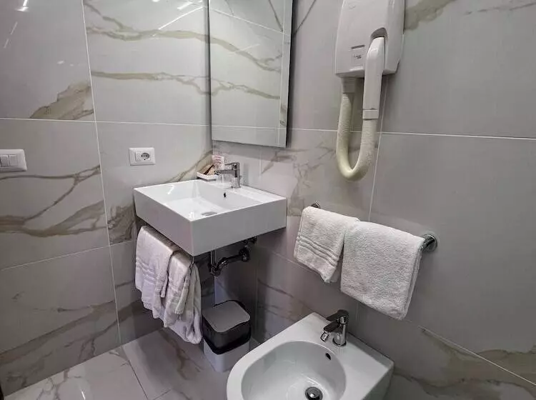 בית מלון כפרי Garda