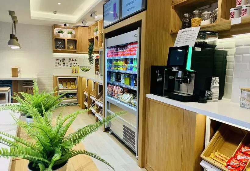 هتل Hilton Garden Inn Malaga