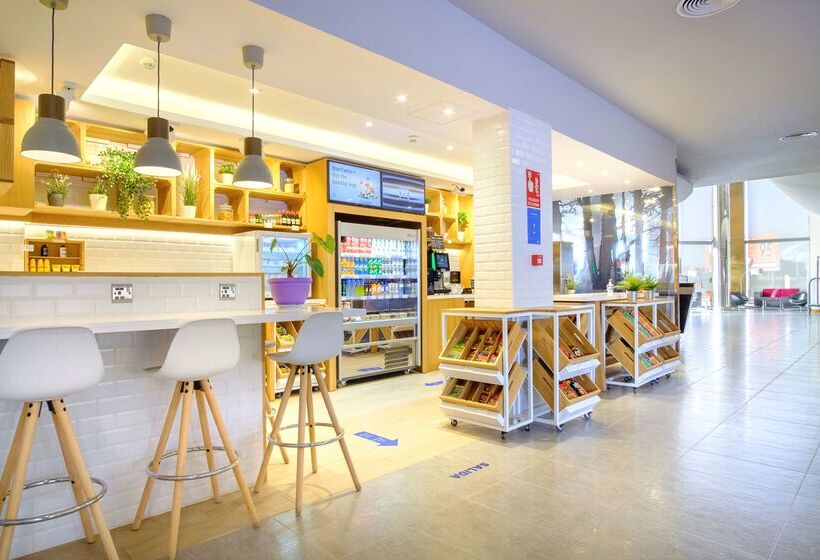 هتل Hilton Garden Inn Malaga