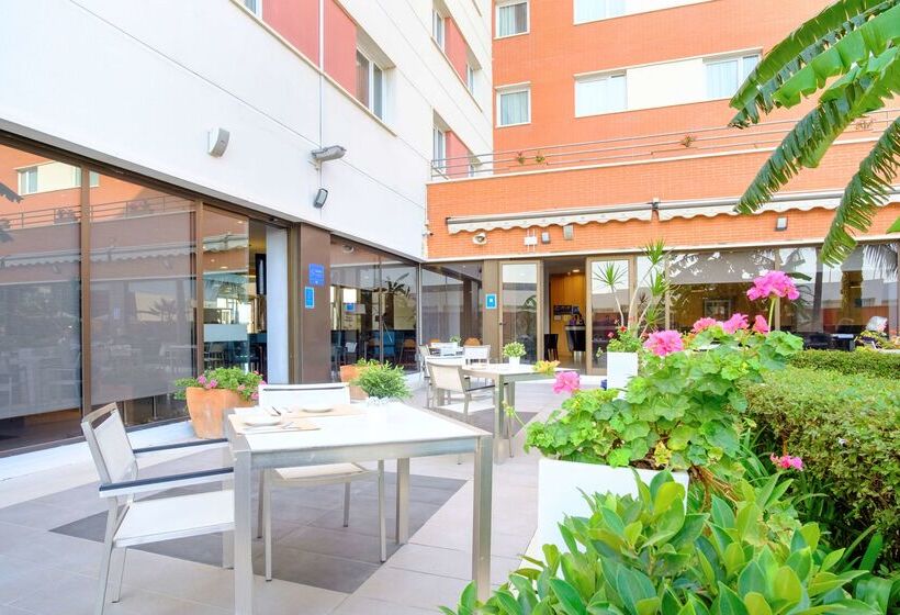 هتل Hilton Garden Inn Malaga
