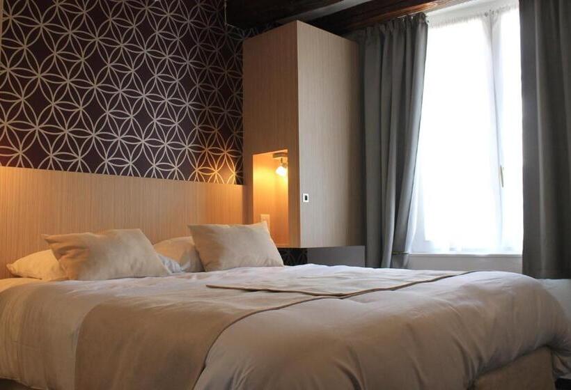 هتل Hôtel Le Blason