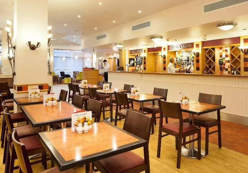 호텔 Ibis Carlisle City Centre