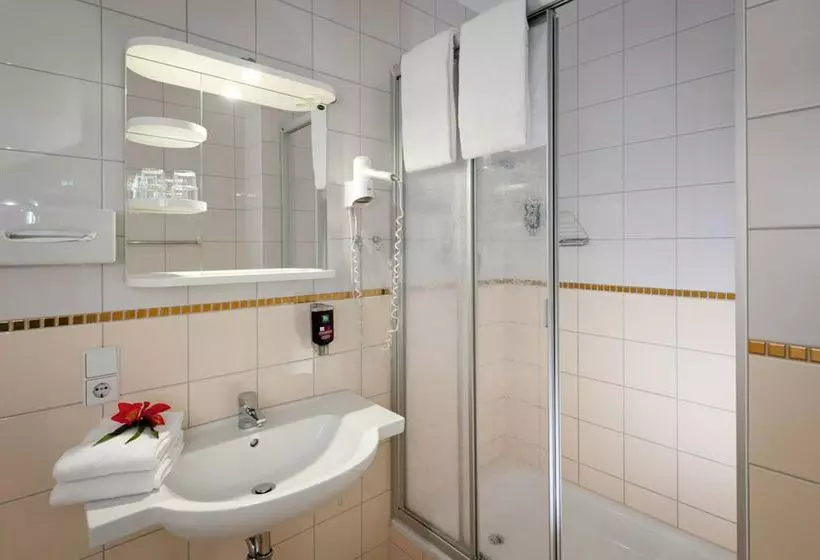 هتل Ibis Styles Berlin City Ost