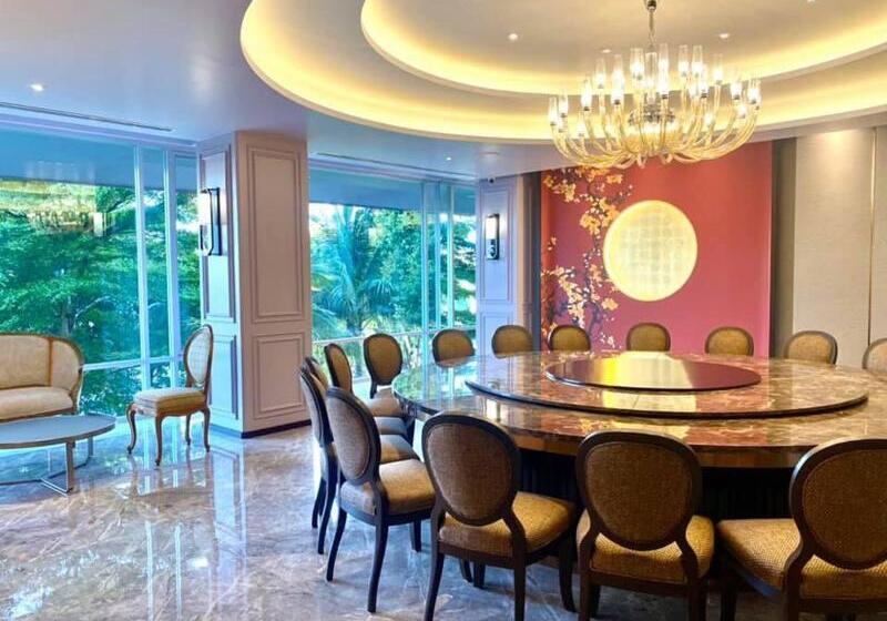 فندق Krungsri River