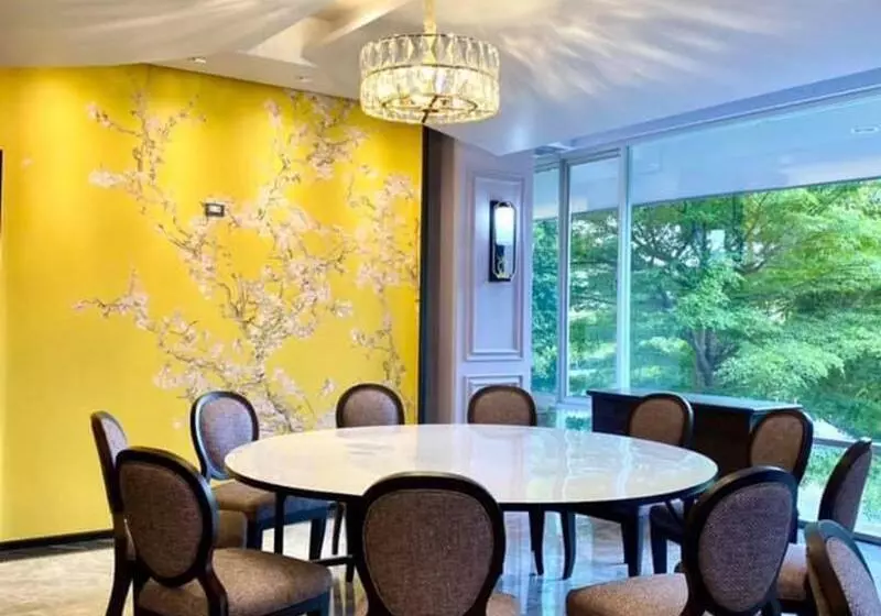 ホテル Krungsri River