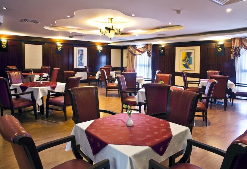 Отель Landmark Plaza