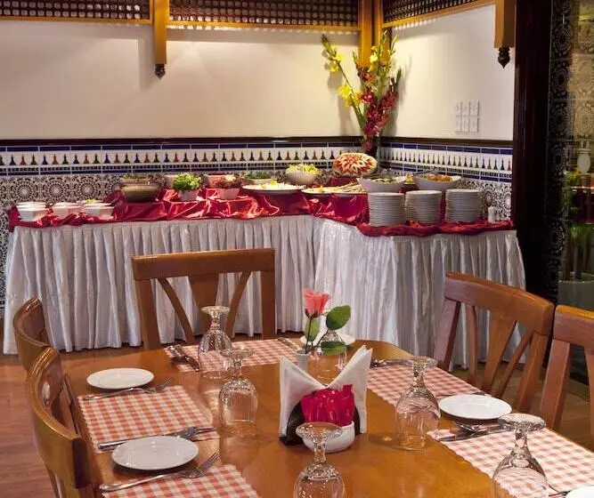 酒店 Landmark Plaza