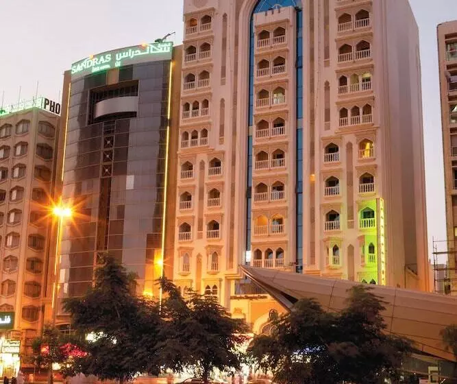 هتل Landmark Plaza