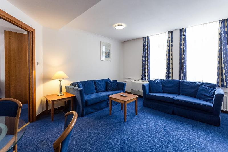 هتل London Wembley International