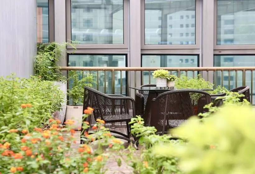 Hotel Marriott Executive Apartments Chongqing