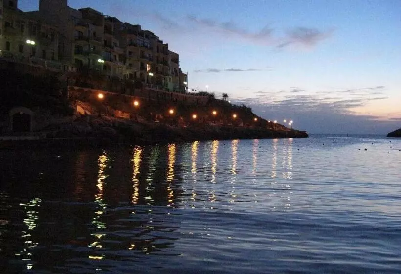 هتل St. Patrick's