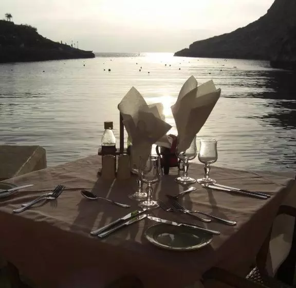 هتل St. Patrick's