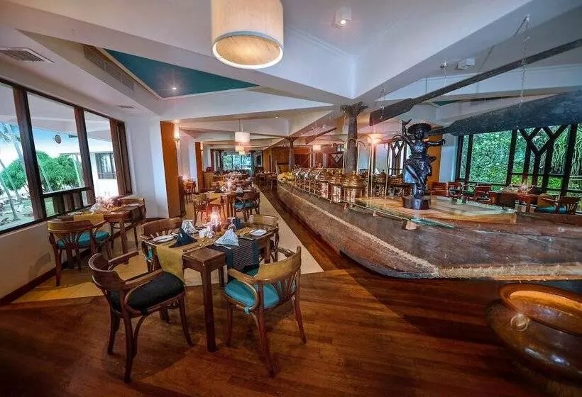 Отель Tangerine Beach