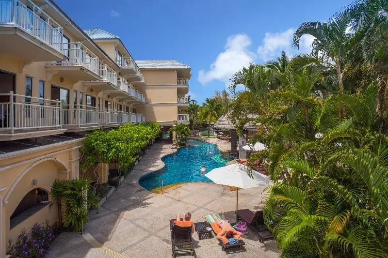 فندق The Front Village   Sha Plus