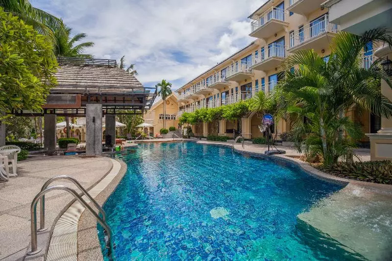 فندق The Front Village   Sha Plus