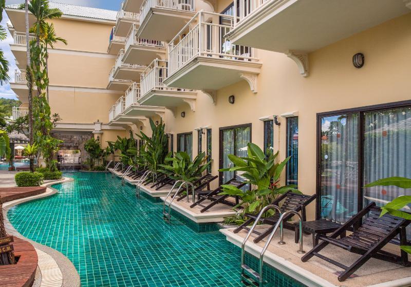 Otel The Front Village Sha Plus