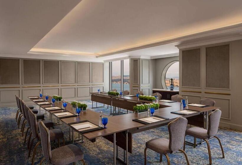 Hotel The Ritz Carlton, Istanbul At The Bosphorus