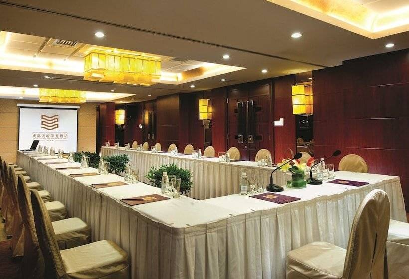 Отель Chengdu Tianfu Sunshine