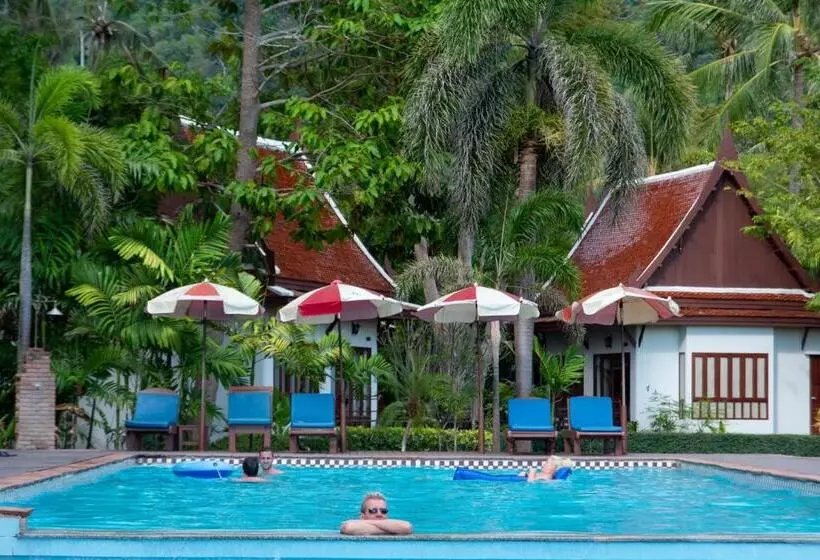 Royal Lanta Resort & Spa