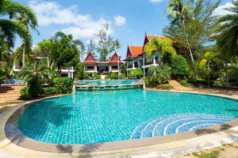 Royal Lanta Resort & Spa