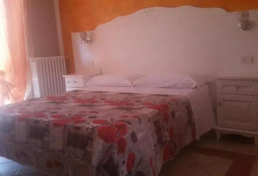 Aamiaismajoitus (B&B) Il Rifugio Di Dante