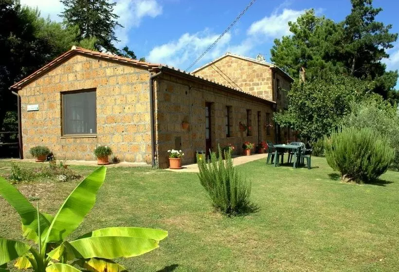 田舎風ホテル Agriturismo Il Vecchio Fienile